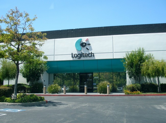 logitech 2 class="wp-image-395610" 