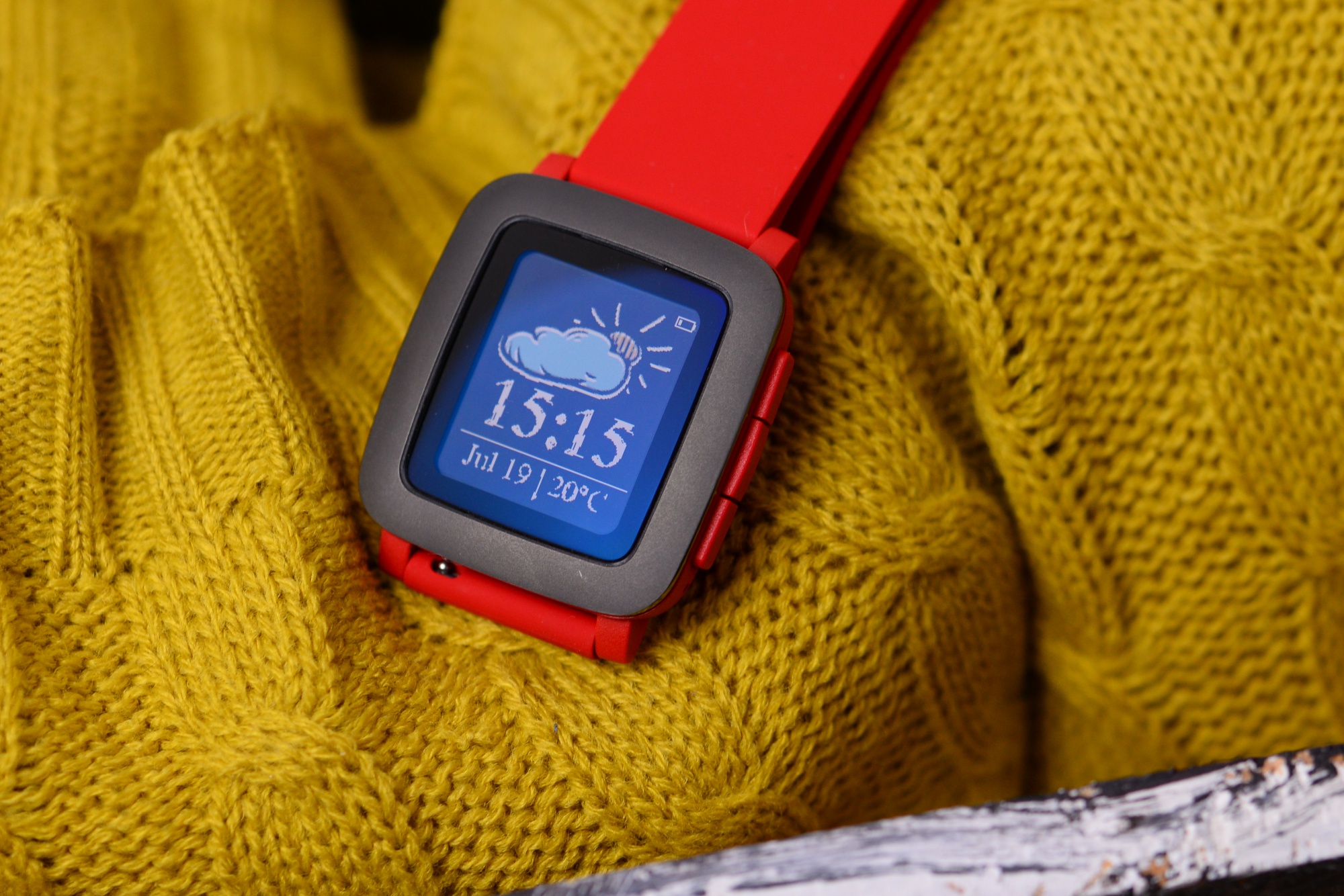pebble-time (7) class="wp-image-401427" 