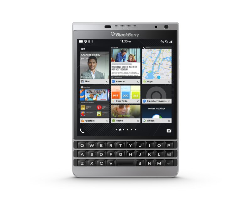 20150803-Passport_Silver_Front_800 class="wp-image-404492" 