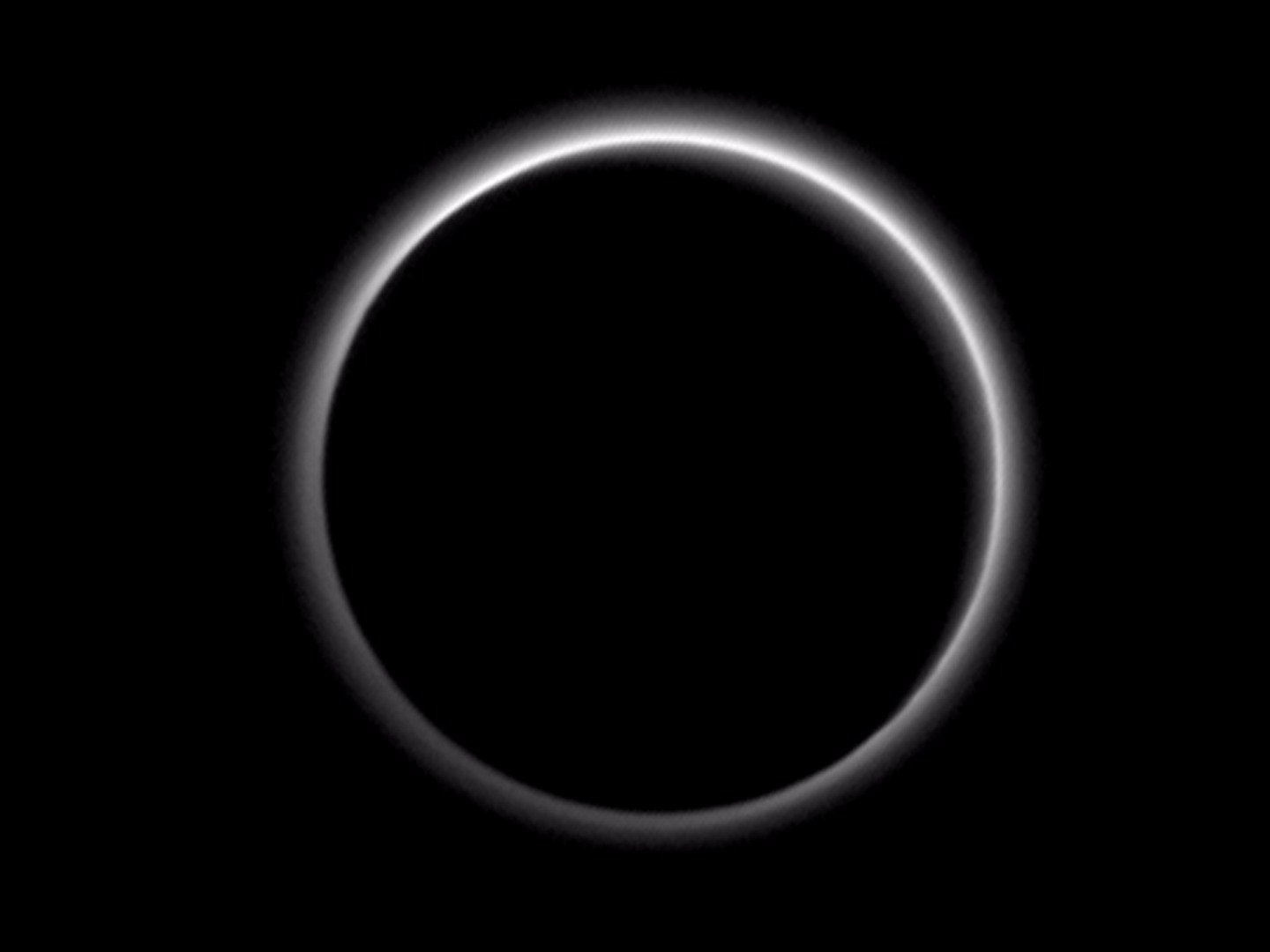 PLUTON class="wp-image-409838" 