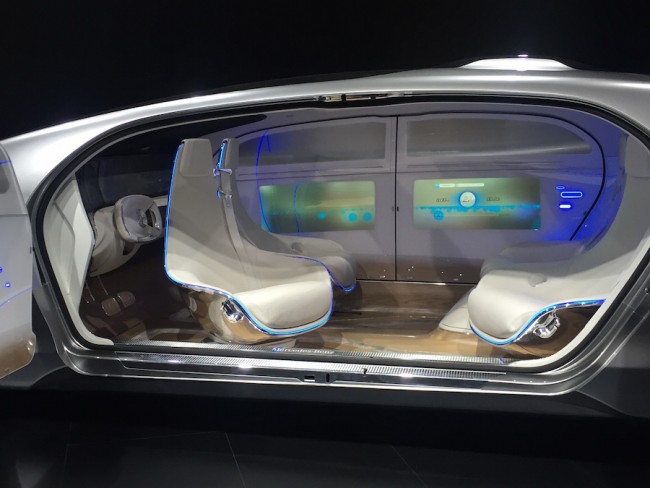 Mercedes F 015, 1