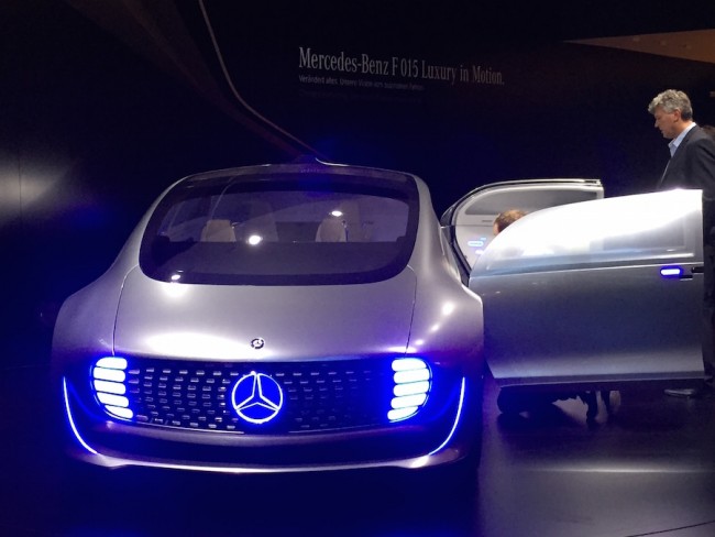 Mercedes F 015, 3