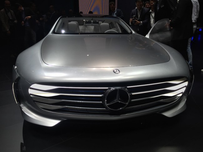 Mercedes IAA, 1