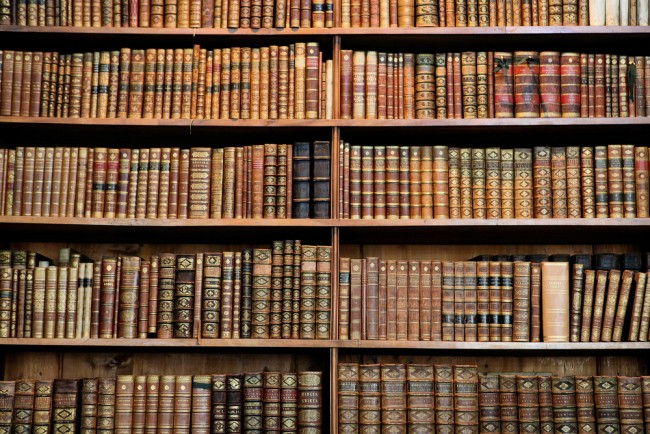antykwariat-ksiegarnia-biblioteka (1)
