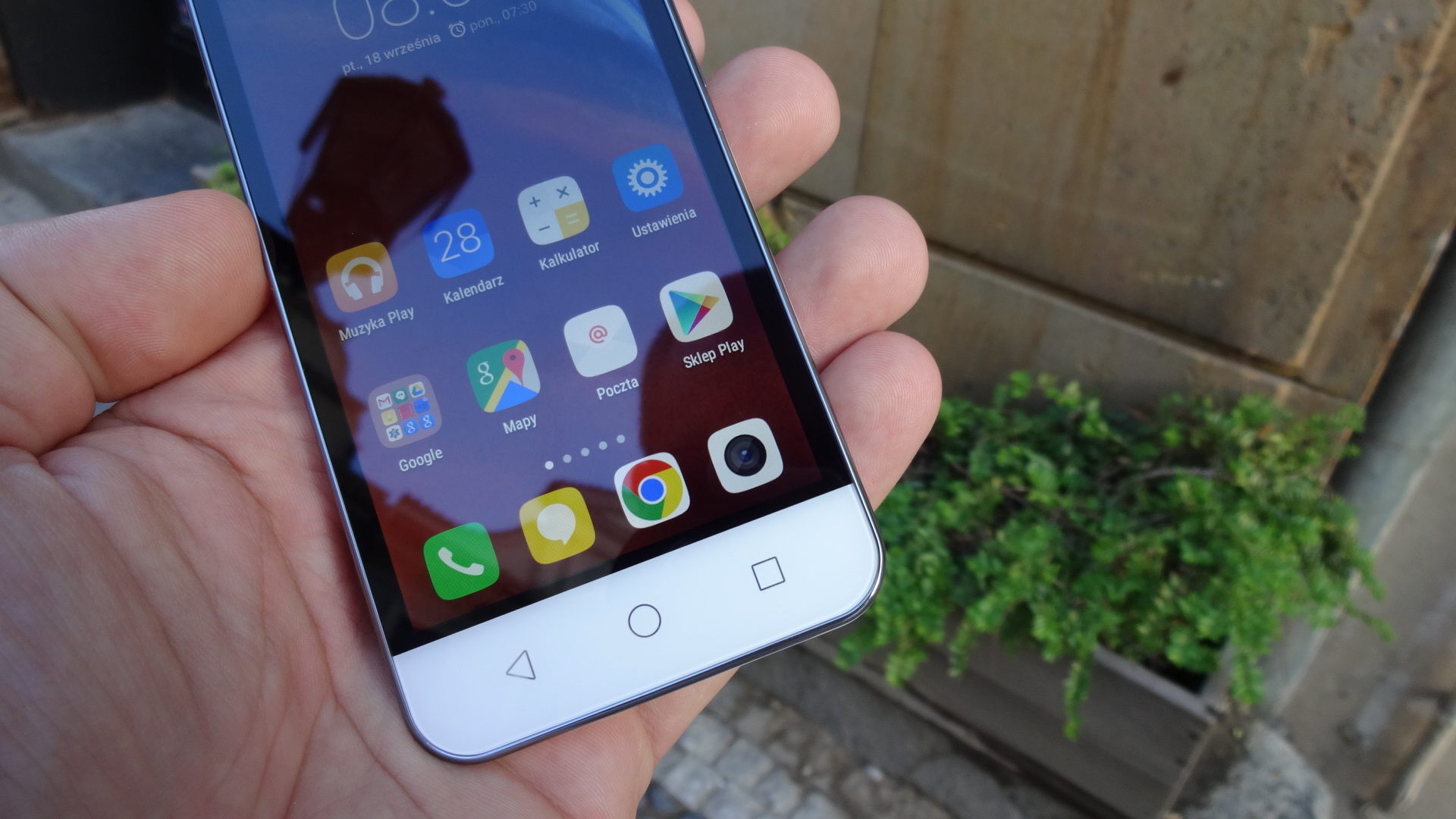 coolpad-porto-2 class="wp-image-420406" 