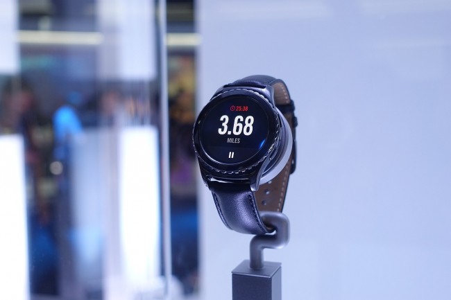 gear s2-1