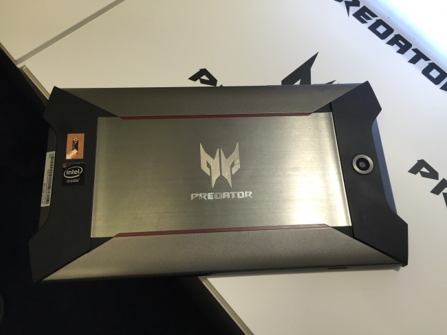 ifa-2015-acer-predator-8-tablet (6)