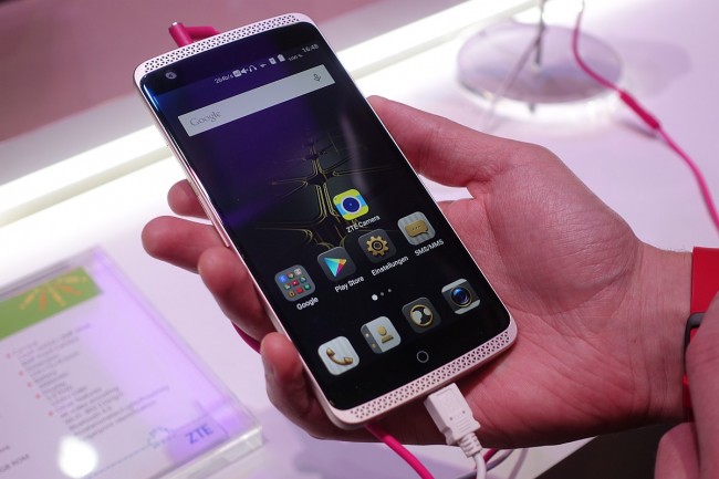 zte axon 1