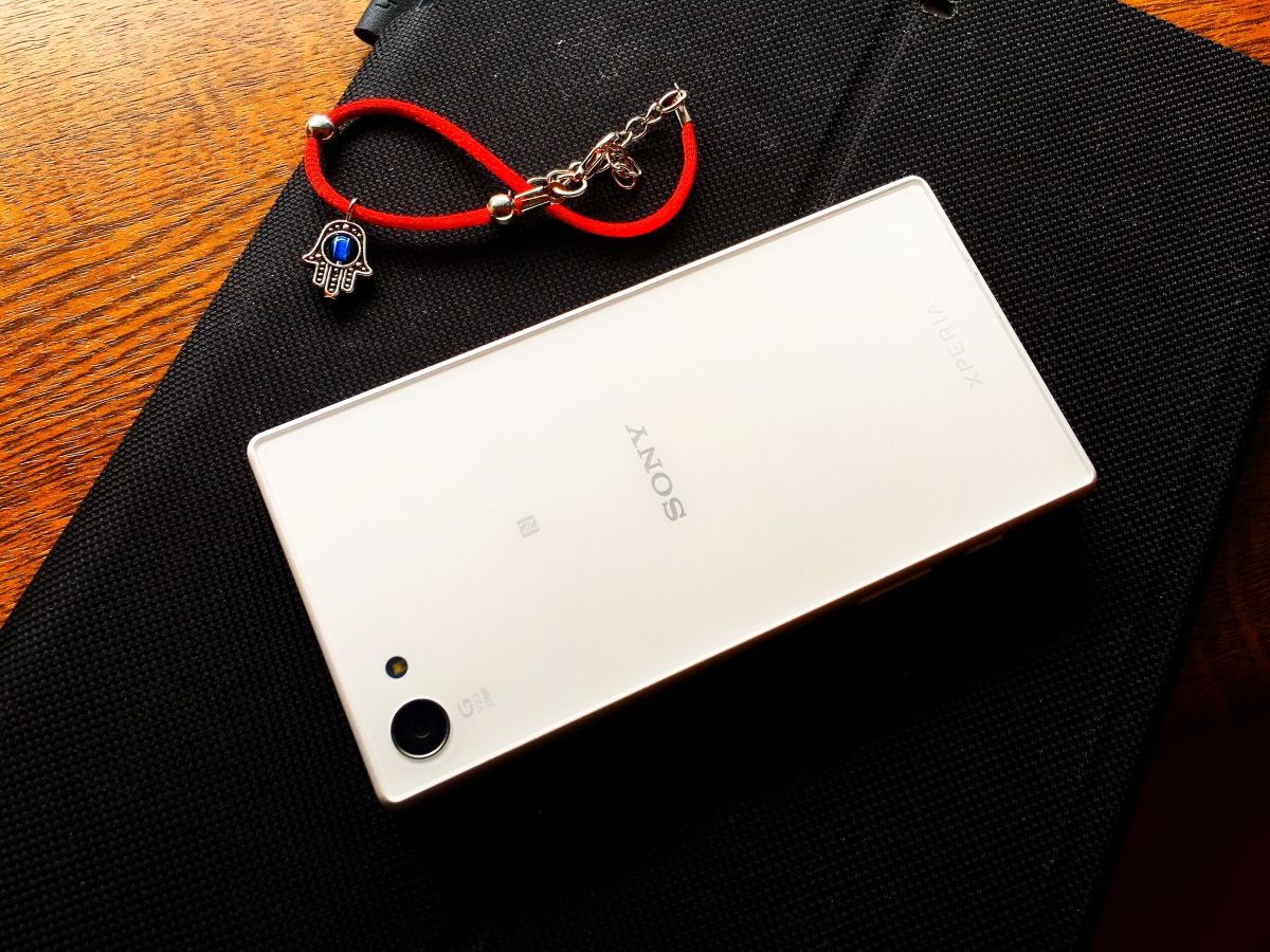 sony xperia z5c 007 class="wp-image-433127" 