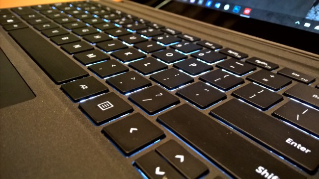 Microsoft Surface Pro 4 (3) class="wp-image-443624" 