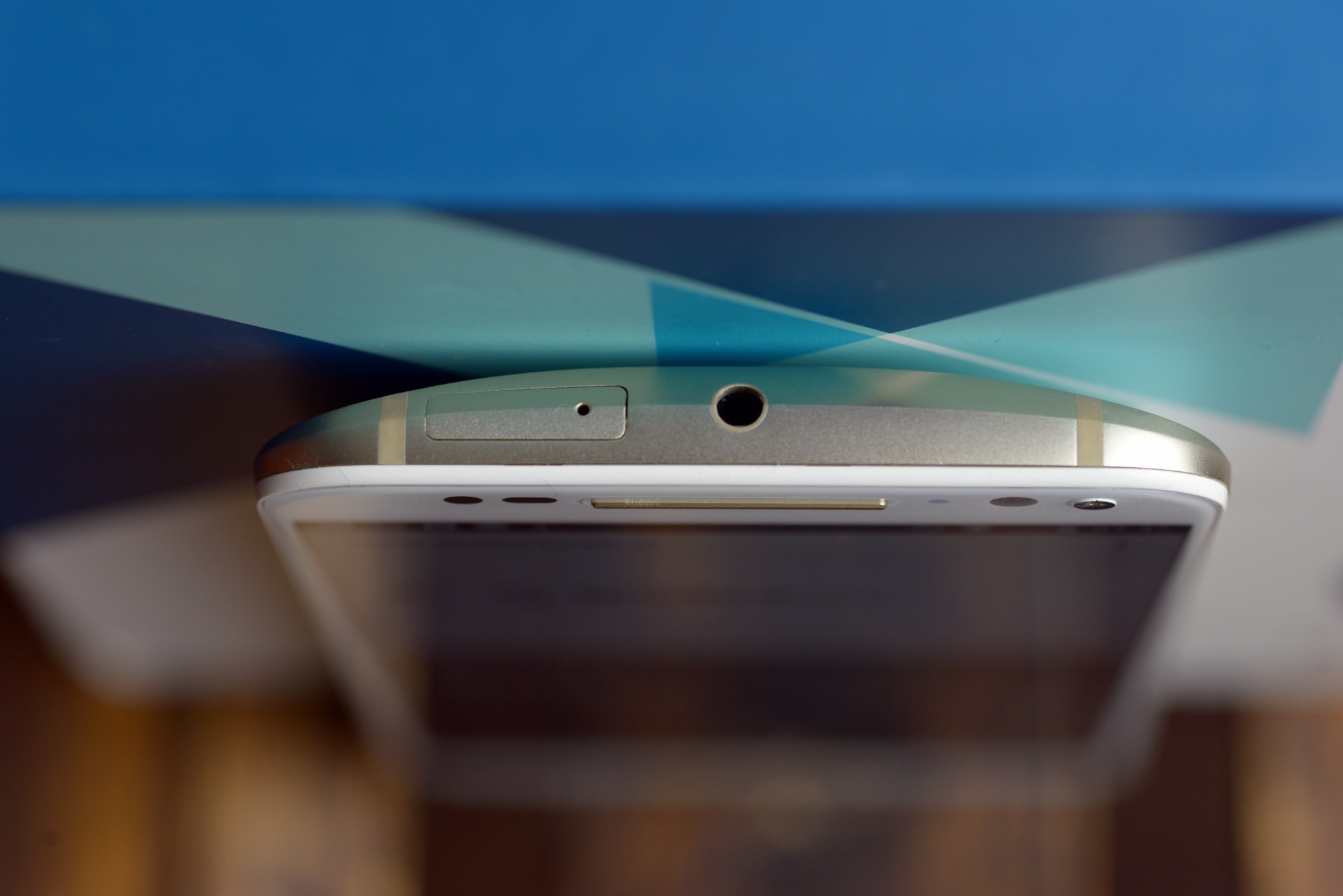 Moto-X-Style84 class="wp-image-437607" 