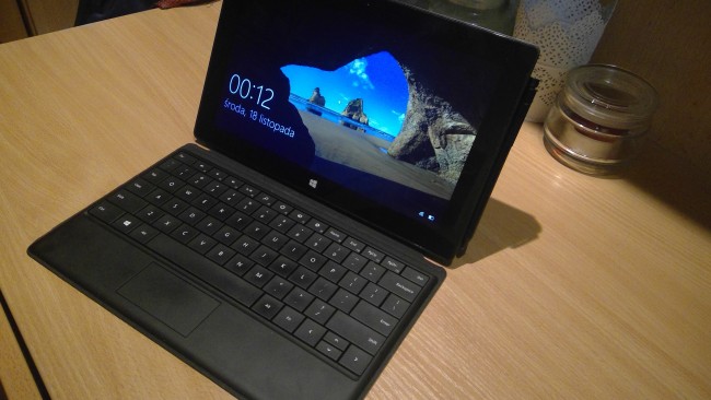 Surface Pro uwieczniony za pomocą aparatu Surface Pro 4 class="wp-image-443604" 