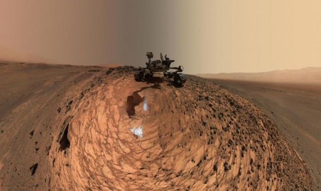 curiosity_selfie_2 class="wp-image-445349" 