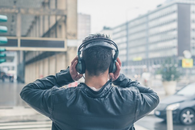 jakoswc-muzyki-flack-streaming