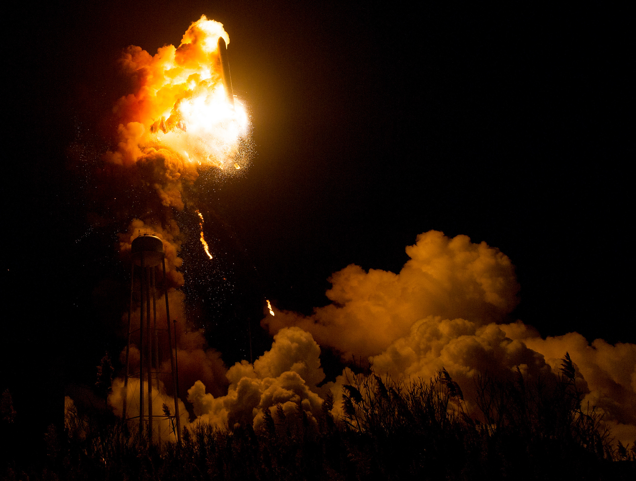 nasa-4 class="wp-image-439080" title="" 