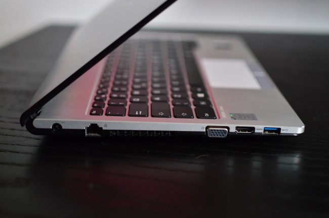 Fujitsu Lifebook S935 22