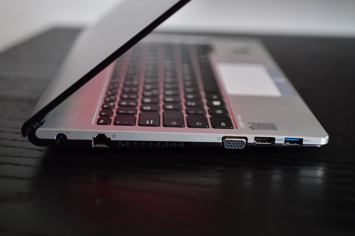 Fujitsu Lifebook S935 22 class="wp-image-450934" 