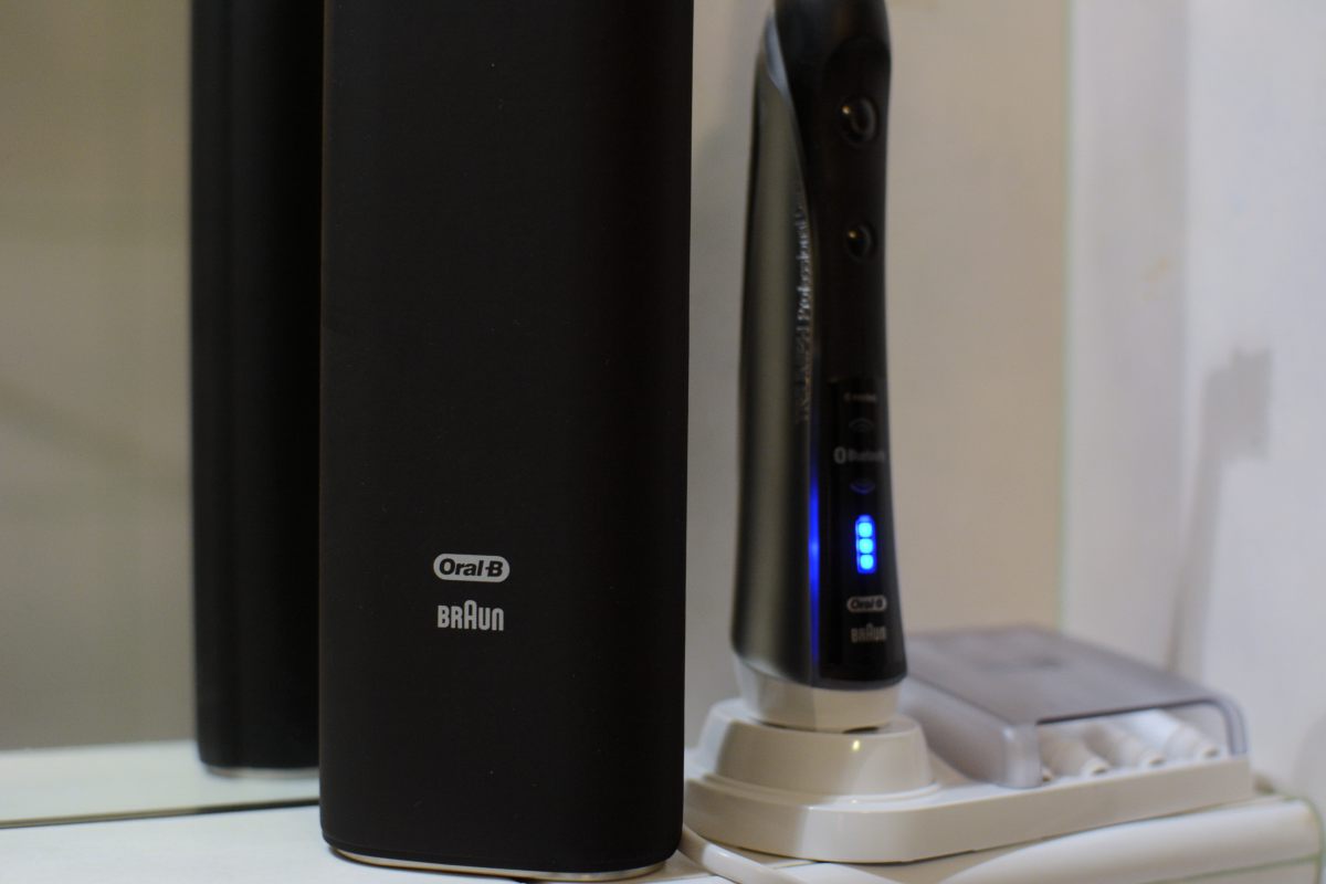 Oral-b-pro-black-7000-31 class="wp-image-448565" 