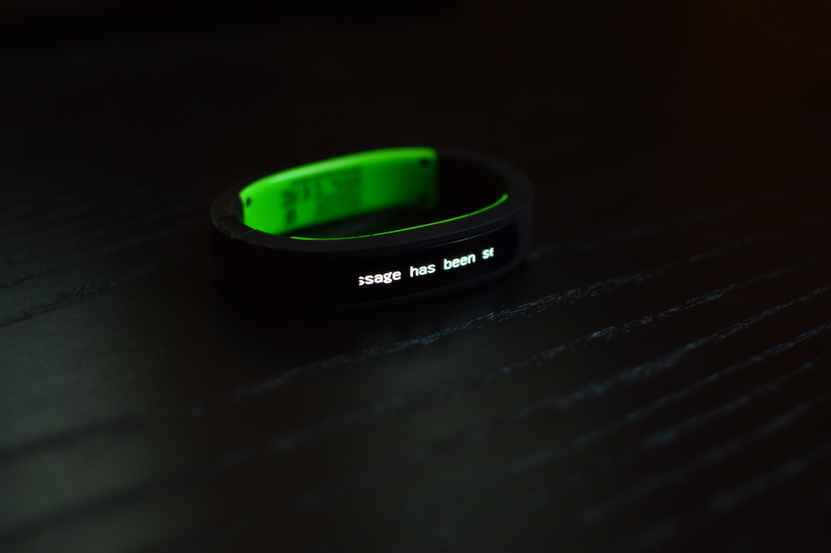razer-nabu-2015-13 class="wp-image-456509" 
