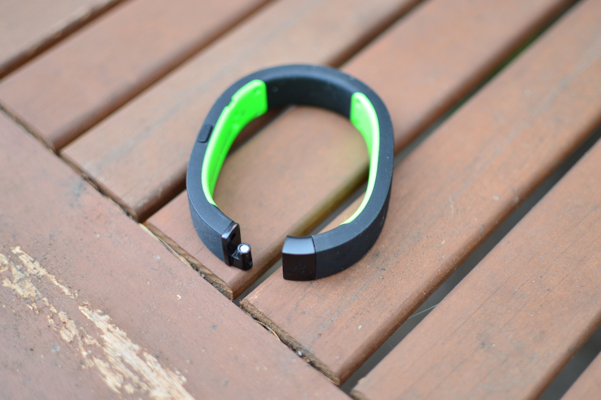 razer-nabu-2015-15 class="wp-image-456491" 