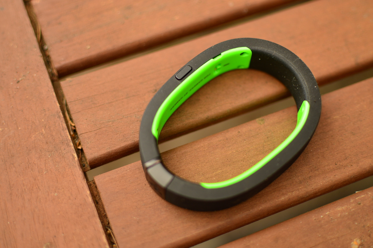 razer-nabu-2015-18 class="wp-image-456496" 