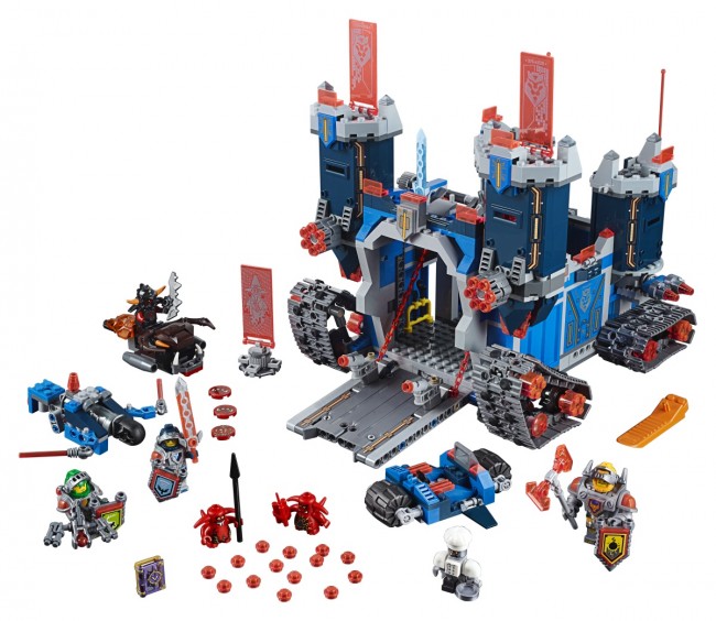 70317_LEGO_NEXO_Knights_Fortrex02