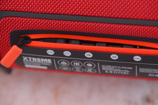 JBL-Xtreme-9