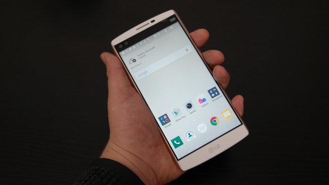 LG V10