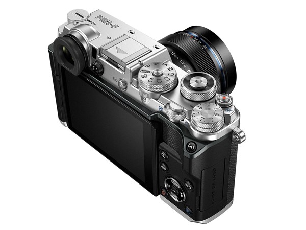 Olympus-PEN-F-4