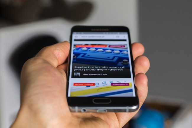 Samsung-galaxy-a3-2016-17