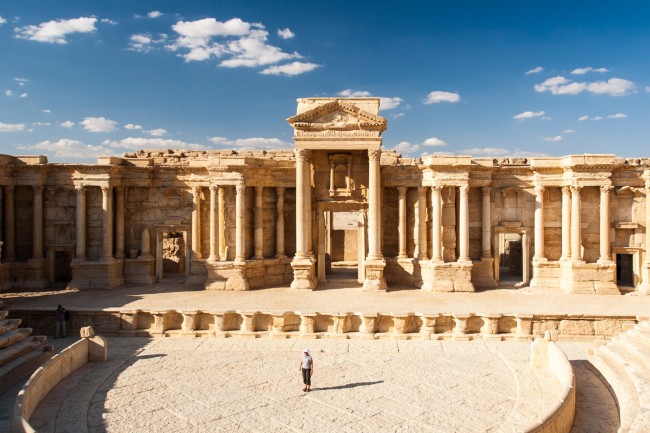 Syryjska Palmyra została zniszczona przez Państwo Islamskie class="wp-image-466922" 
