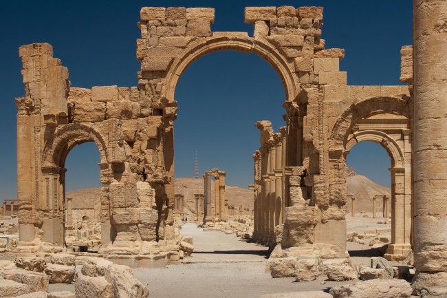 Syryjska Palmyra została zniszczona przez Państwo Islamskie class="wp-image-466923" 