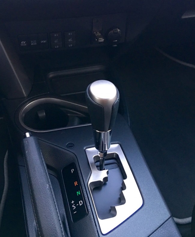 Toyota Rav4, hybryda,2318