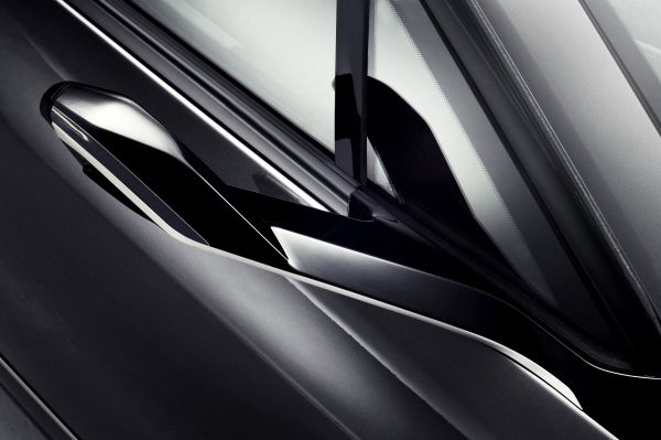 bmw i8 mirrorless class="wp-image-458819" 