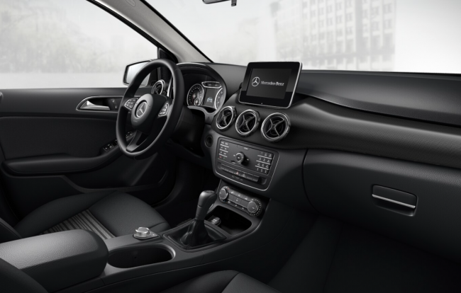 mercedes b carplay