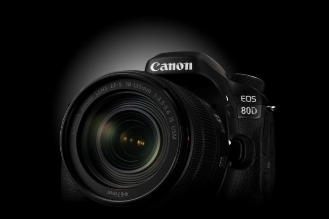 EOS 80D_4
