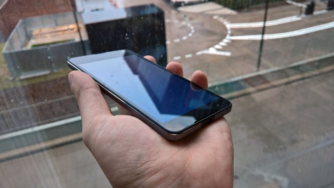 Lumia 650 class="wp-image-474536" 
