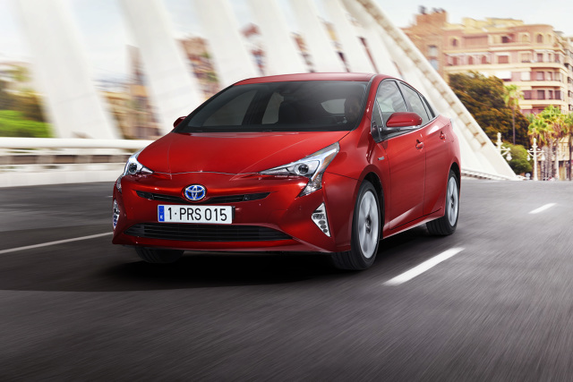 toyota-prius-5.640 class="wp-image-476470" 