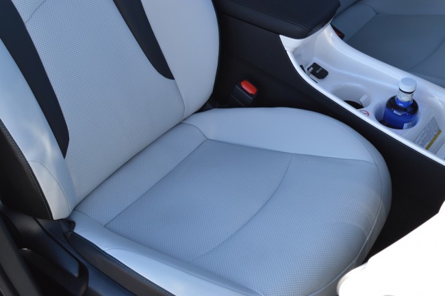toyota prius 2016