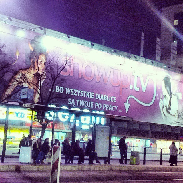Reklama Showup.tv w centrum miasta class="wp-image-487928" 