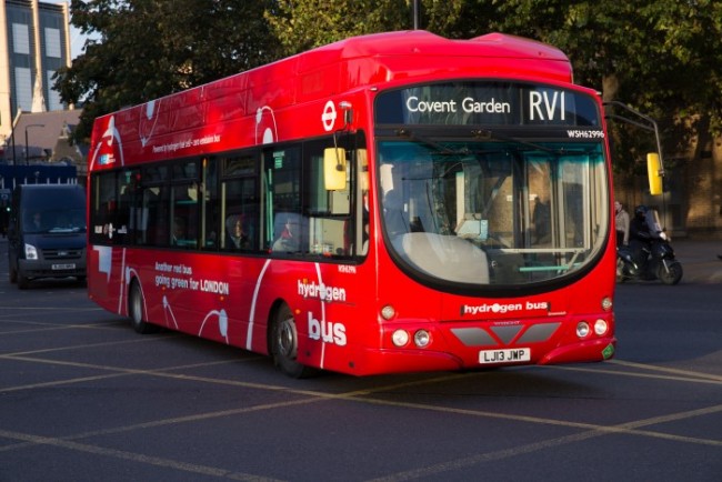 Hydrogen-Bus-London-700×467