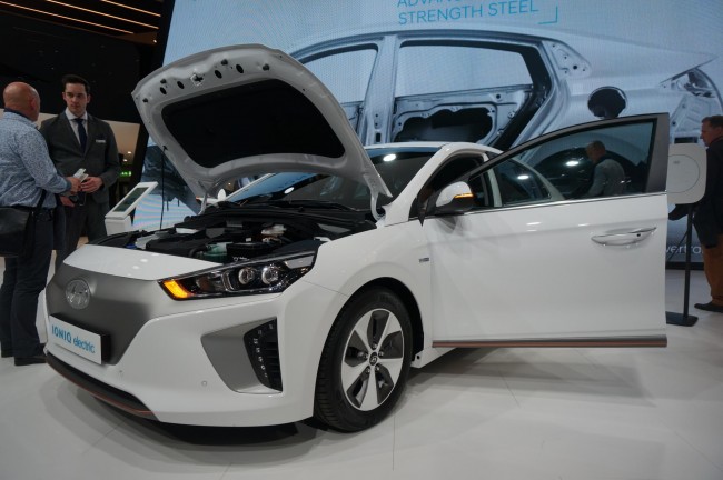Hyundai IONIQ (4)