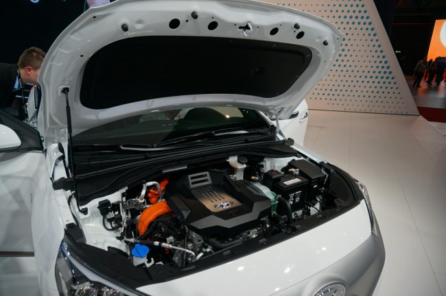 Hyundai IONIQ (6)
