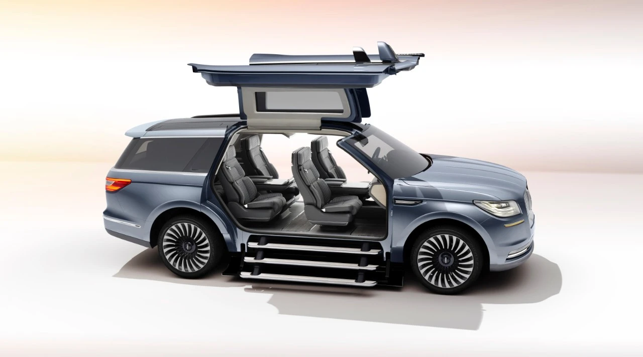 LincolnNavigatorConcept_06_HR class="wp-image-487048"