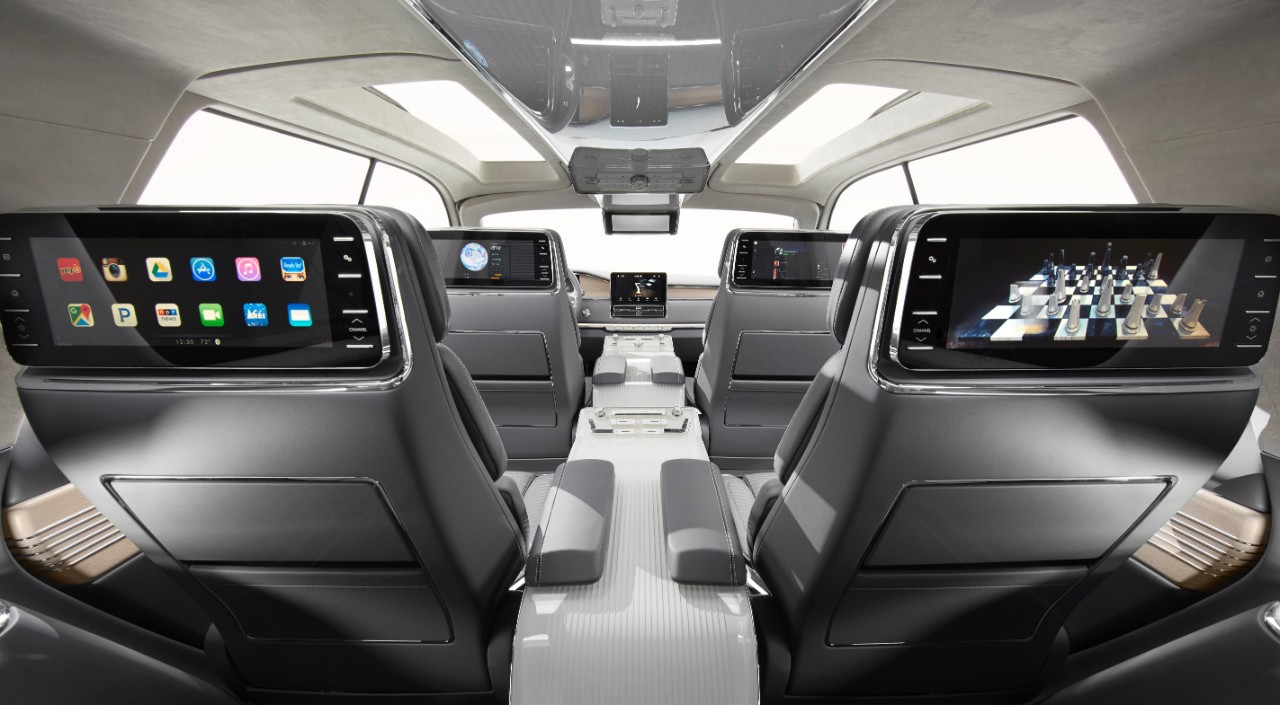 LincolnNavigatorConcept_16_HR class="wp-image-487056" 