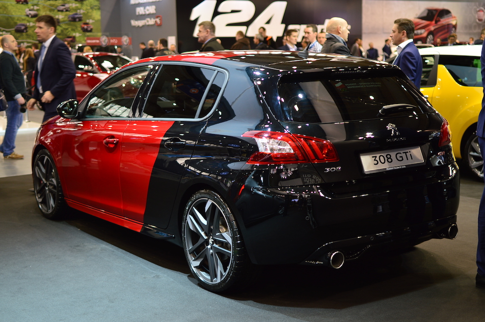 peugeot 2 class="wp-image-488472" 
