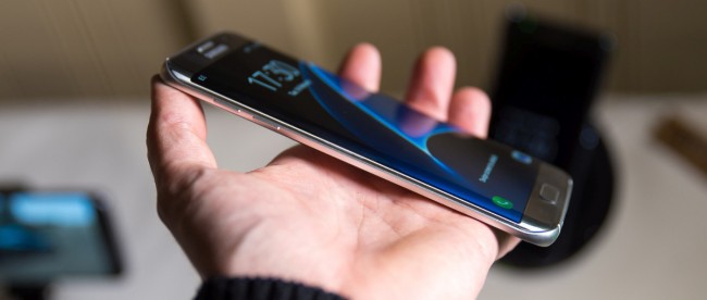 samsung-galaxy-s7-edge-opinie class="wp-image-479366" 