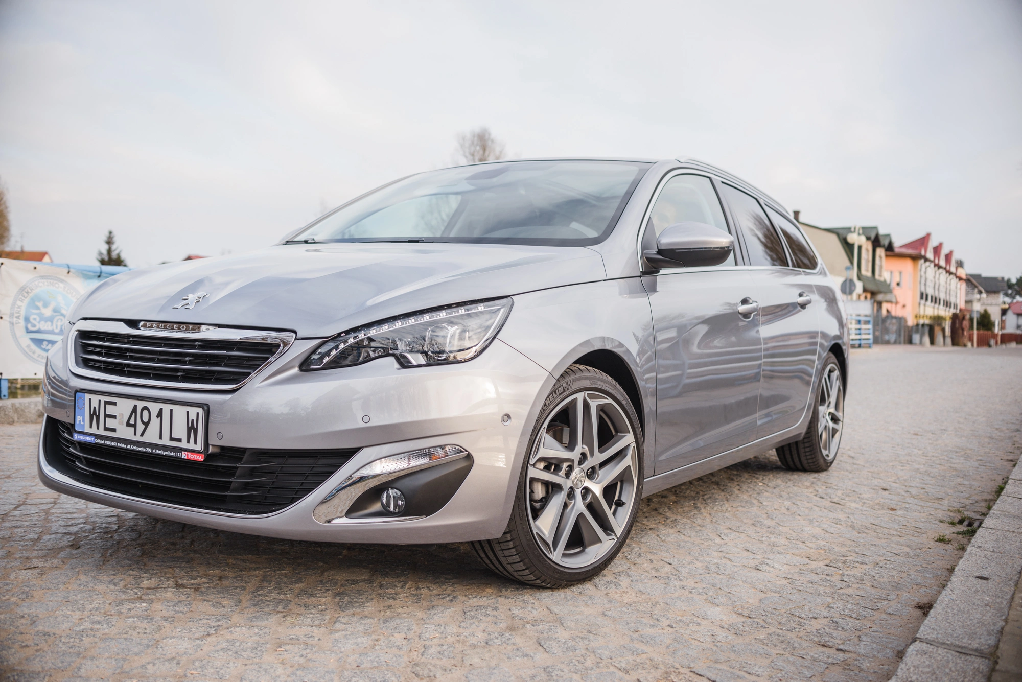 Peugeot-308-sw (43) class="wp-image-493055"