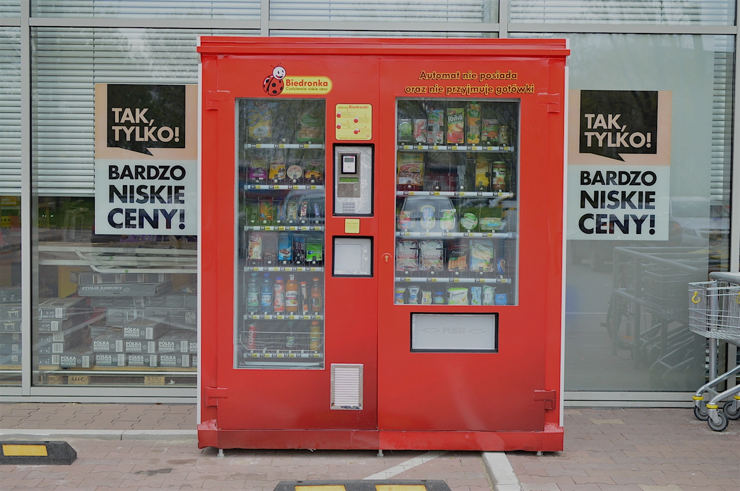 biedronka automat 2 class="wp-image-493297"