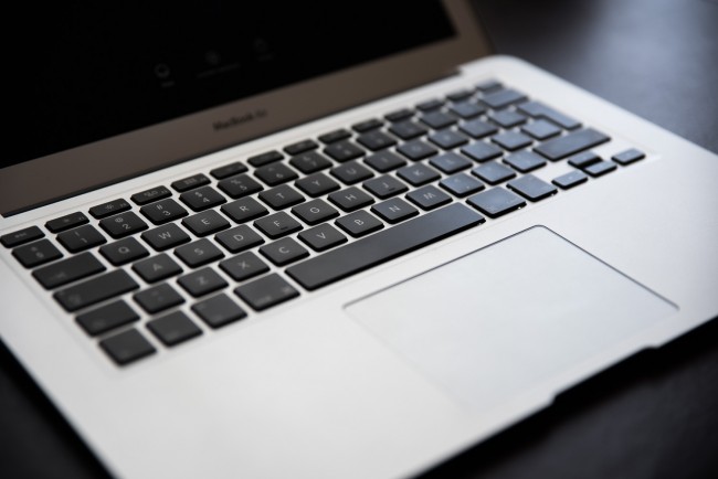 MacBook Air class="wp-image-491667" 
